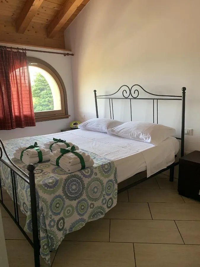Apartment Villa De La Vie Toscolano Maderno Italy