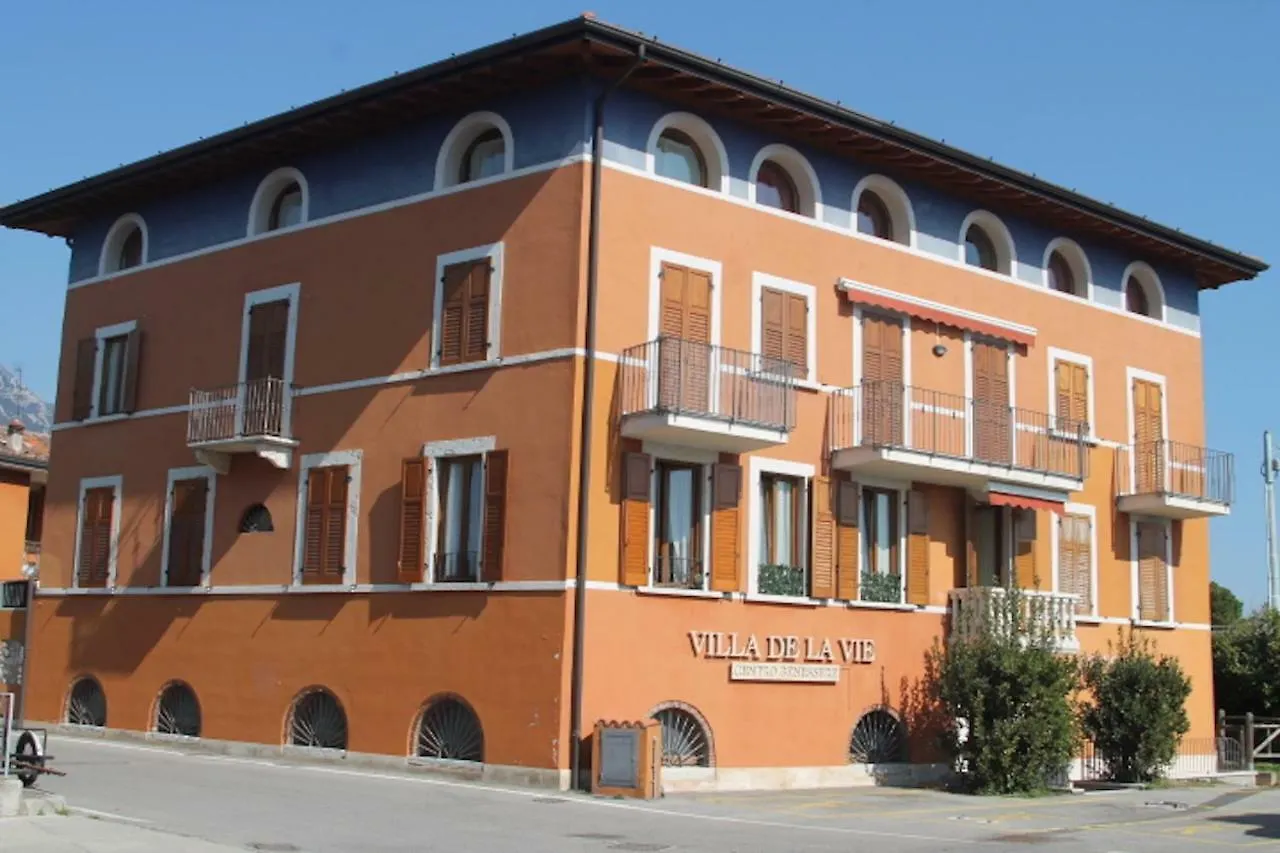 Villa De La Vie Toscolano Maderno Italy