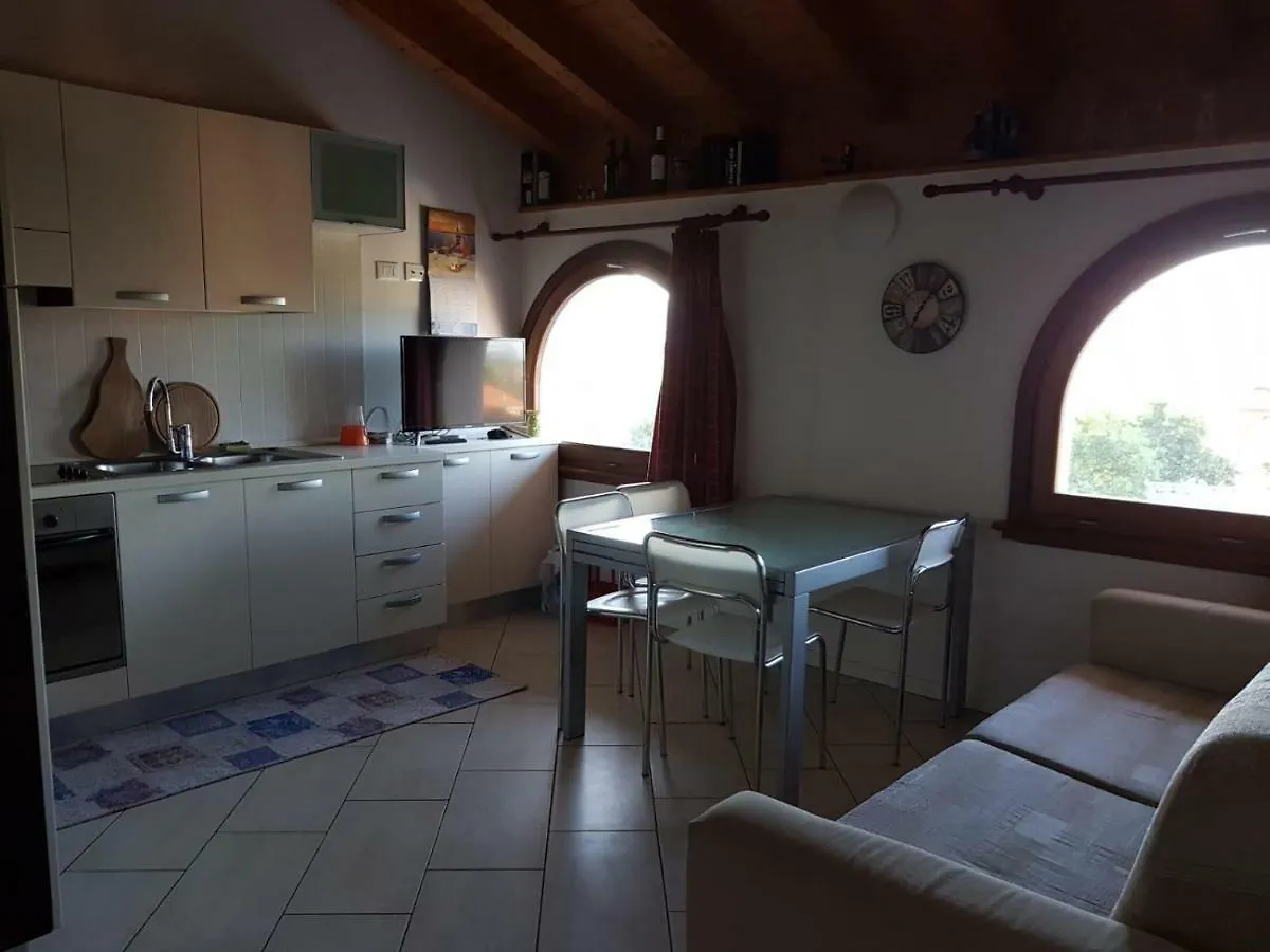 Villa De La Vie Toscolano Maderno Apartment