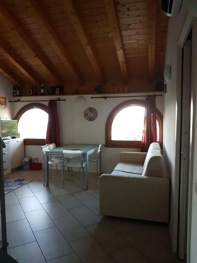 Villa De La Vie Toscolano Maderno 0*,